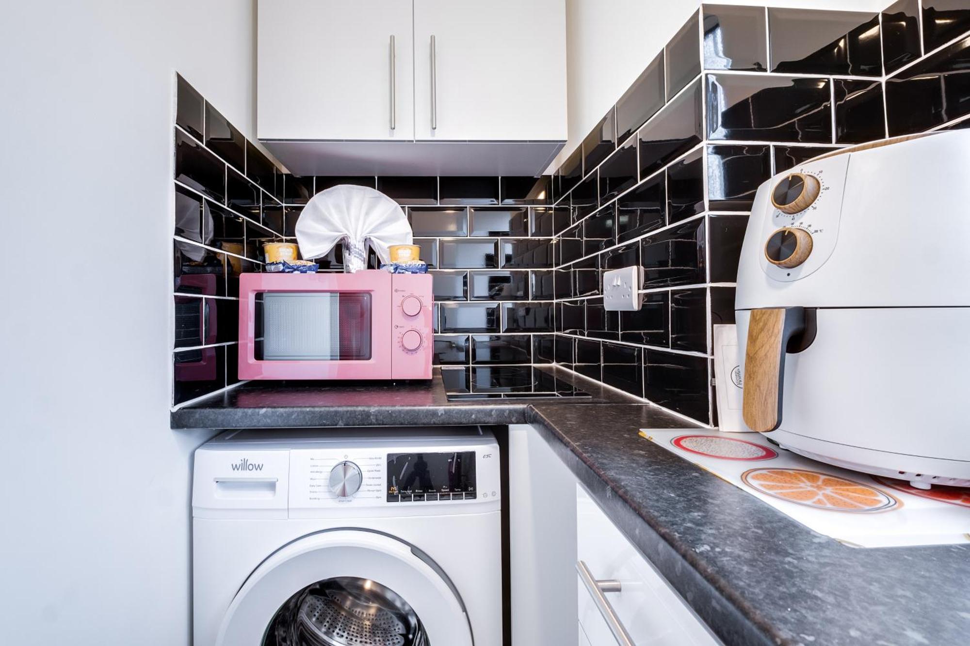 Tube - 10 Min Walk, Wembley Stadium - 20 Min By Bus, Pet Friendly, Free Parking, Flat 5 Эджвар Экстерьер фото