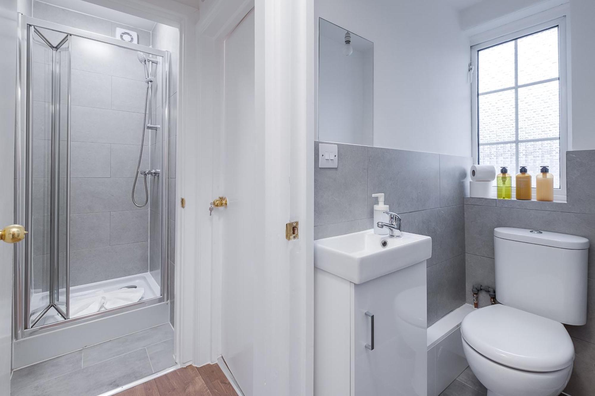 Tube - 10 Min Walk, Wembley Stadium - 20 Min By Bus, Pet Friendly, Free Parking, Flat 5 Эджвар Экстерьер фото