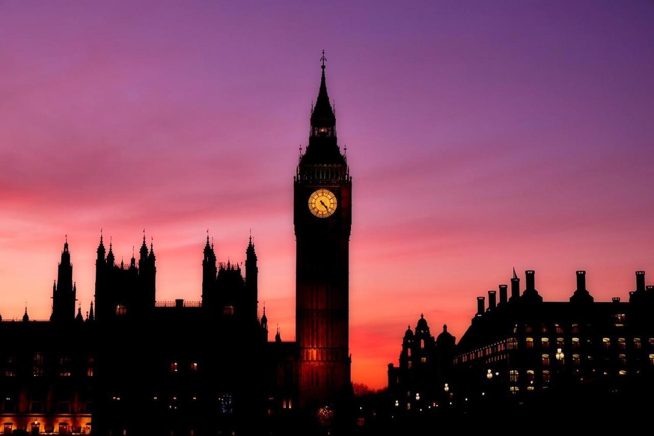 Tube - 10 Min Walk, Wembley Stadium - 20 Min By Bus, Pet Friendly, Free Parking, Flat 5 Эджвар Экстерьер фото