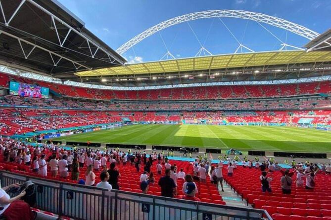 Tube - 10 Min Walk, Wembley Stadium - 20 Min By Bus, Pet Friendly, Free Parking, Flat 5 Эджвар Экстерьер фото